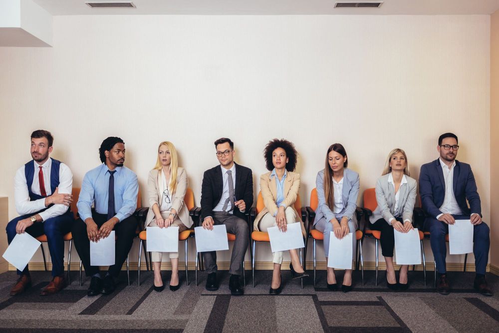How to Stand Out at a Job Fair